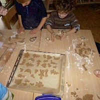 Und die Weihnachtsbäckerei darf natürlich auch nicht fehlen.